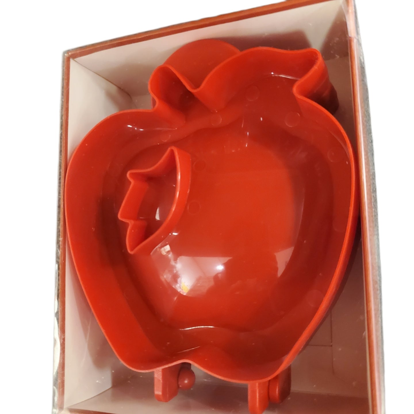 Thanksgiving Apple-Shaped Mini Pie Mold