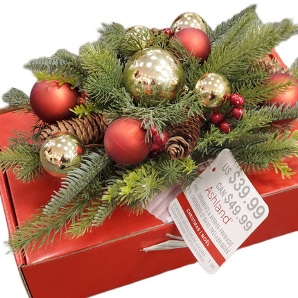 Ashland Pine Ornaments & Berries Outdoor Stake