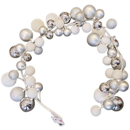 Ashland Christmas Silver and White Balls Garland