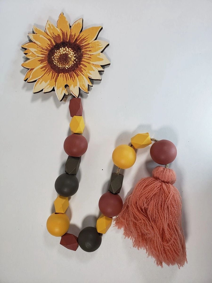 Ashland Cottage Floral Wall Decor
