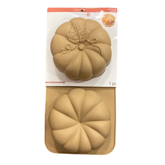 Celebrate it Thanksgiving Silicone 3D Pumpkin Shaped Cake Mold 6in
