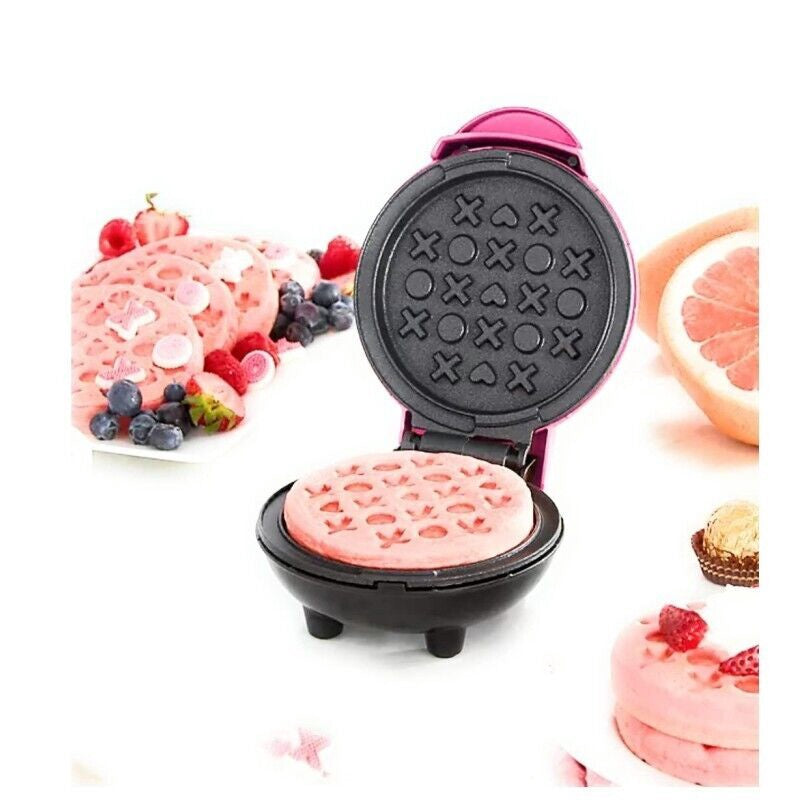 DASH Love Mini Waffle Maker. XOXO! Gossip Girl party! Romantic breakfast!