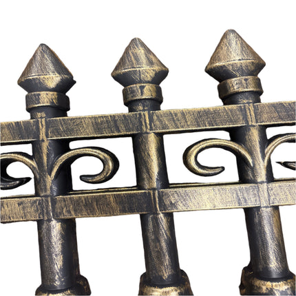 Ashland Halloween Gates DÃ©cor 29â€ x 18â€ x 1â€