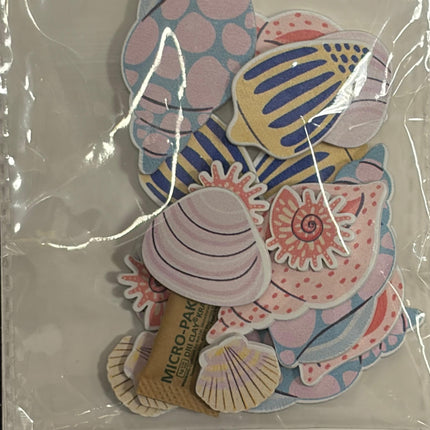 Wood Décor Set – Seashell Shapes (18 Pieces)