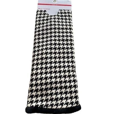 Ashland 48" White and Black Plaid Christmas Tree Skirt