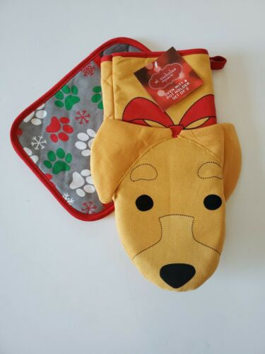 Oven mitt pot holder, set of 2, Dog Paw Prints st. Nicholas Square