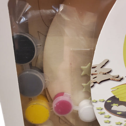 3D Witch Glow-in-the-Dark Craft Kit for Ages 8+