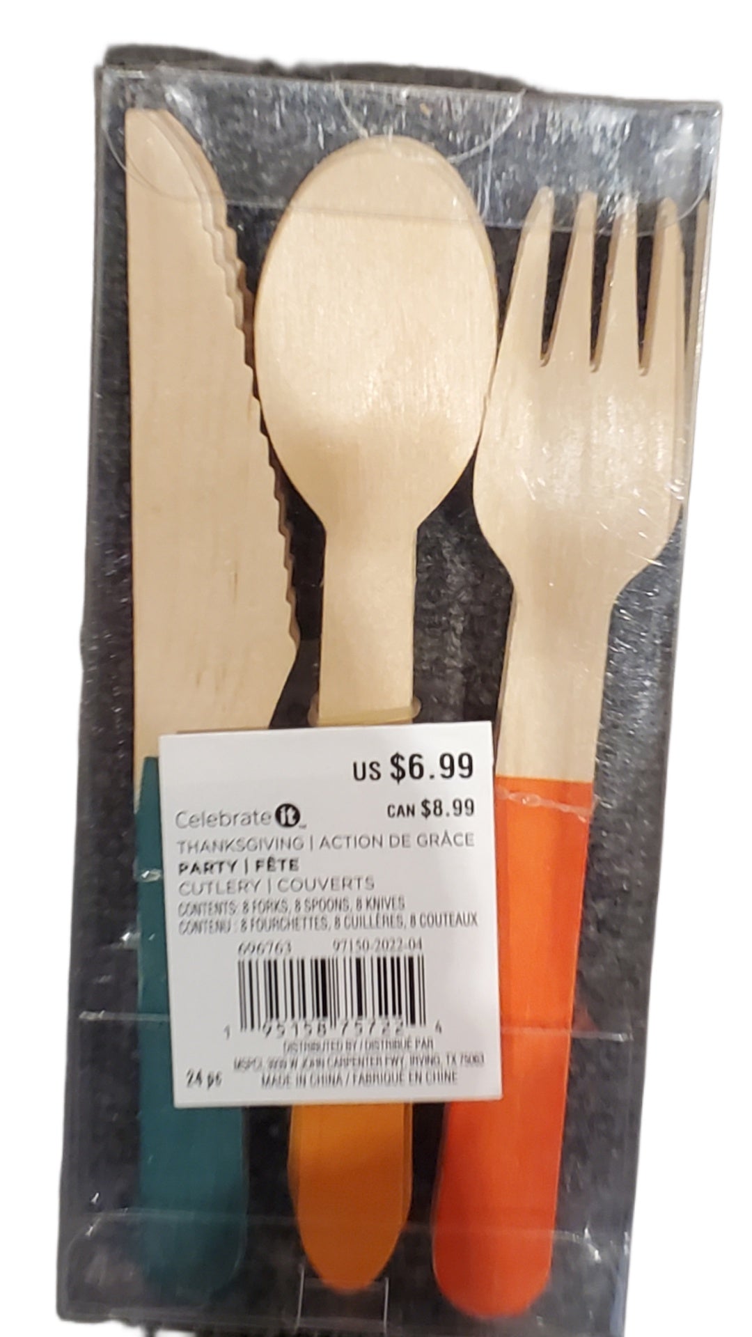 CELEBRATE IT, THANKSGIVING PARTY CUTLERY, 8 FORKS, 8 SPOONS, 8 KNIVES, WOODEN