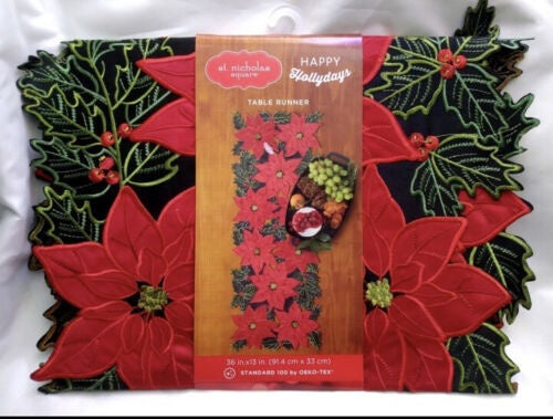 BEAUTIFUL!! RED POINSETTIA 36 in X 13 in TABLE RUNNER by ST NICHOLAS SQUARE NEW