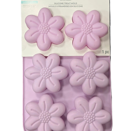 Celebrate It Easter Silicone Treat Mold – Flower Shapes (1 Piece)