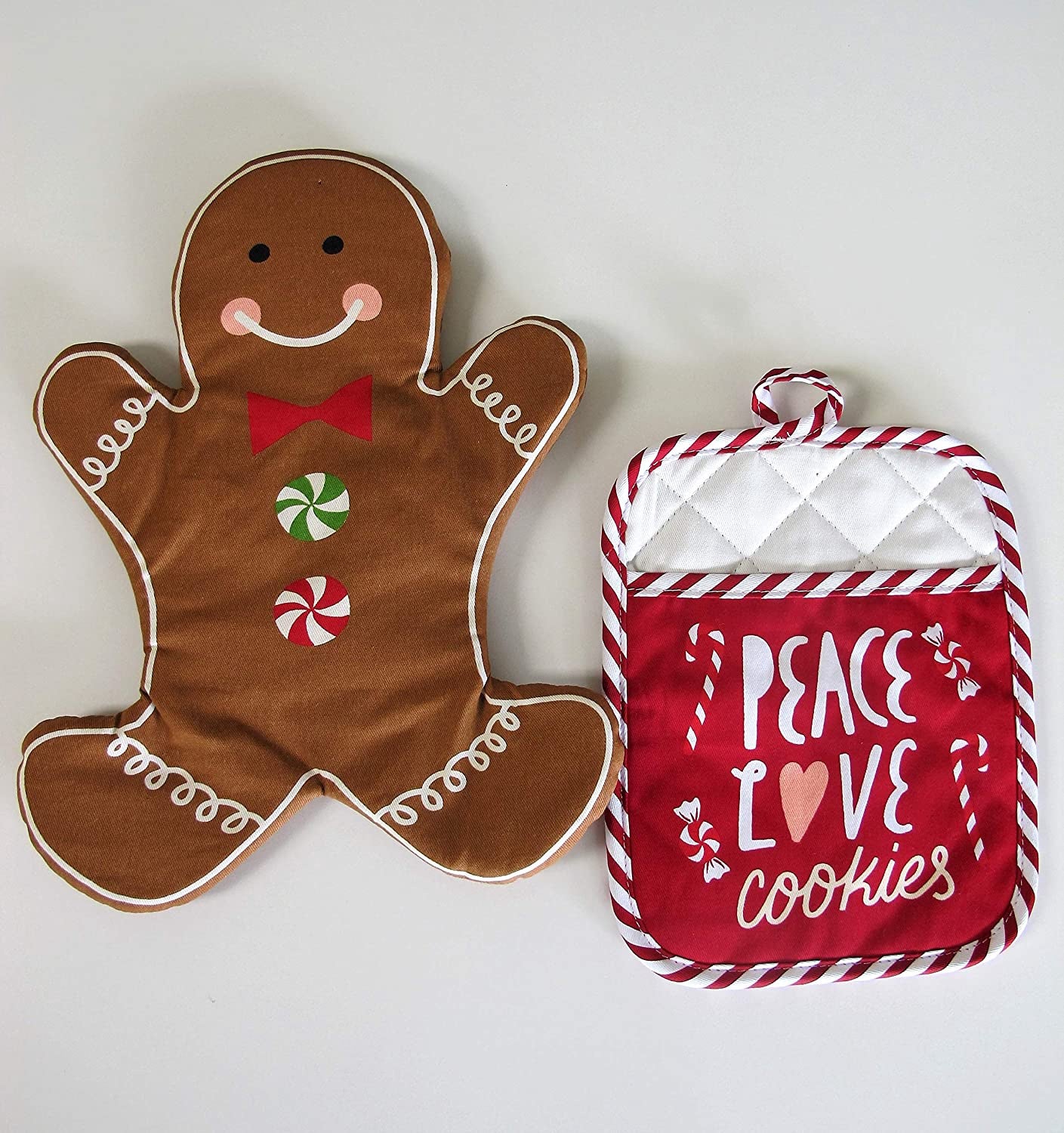 St. Nicholas Square Gingerbread Oven Mitt & Pot Holder Set