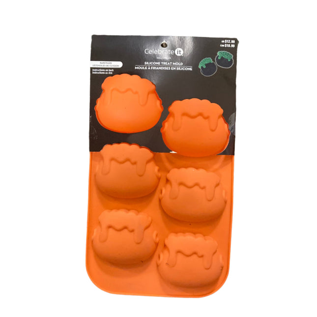Celebrate it Halloween Witch Pot Silicone Treat Molds 2.5x3in