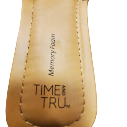 Sandals Size 9 Time and Tru