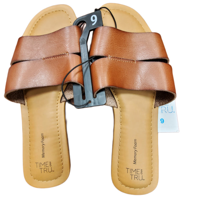 Sandals Size 9 Time and Tru