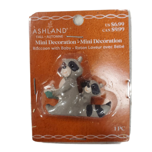 Mini Decoration Ashland Raccoon with Baby 1.5 X 2 in
