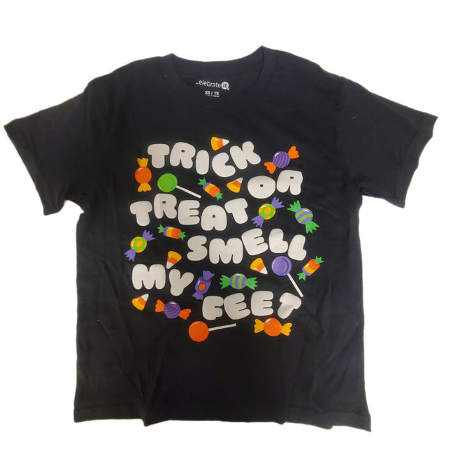Crew Neck Short Sleeve T-Shirt "Trick or Treat Smell My Feet" Size L by Celebrate It