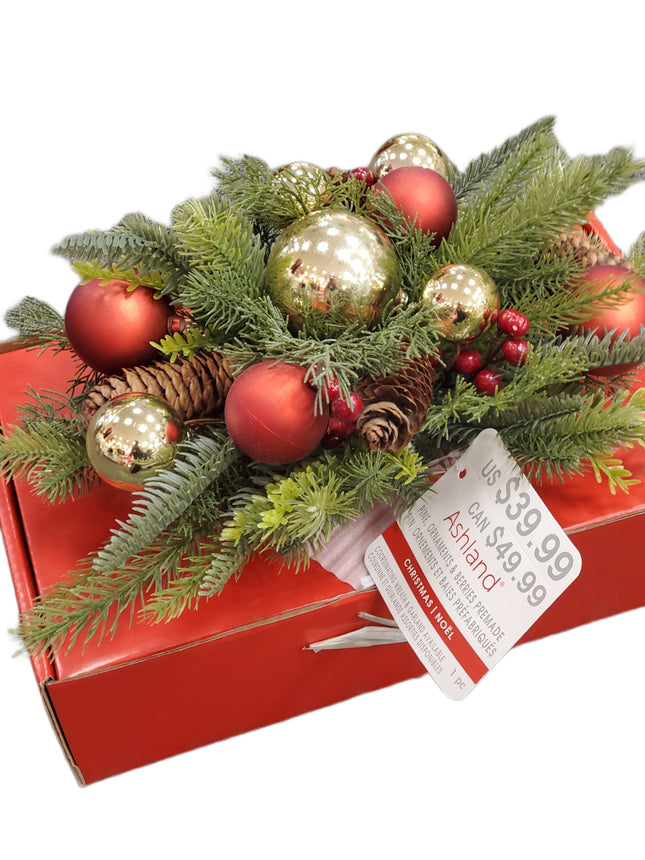 Ashland Pine Ornaments & Berries Outdoor Stake