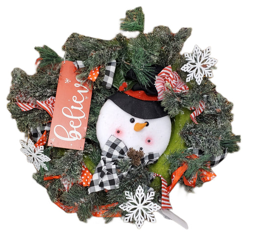 ASHLAND DESIGNER PREMIUM FLORAL CHRISTMAS WREATH