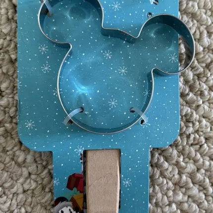 silicone spatula & cookie cutter set