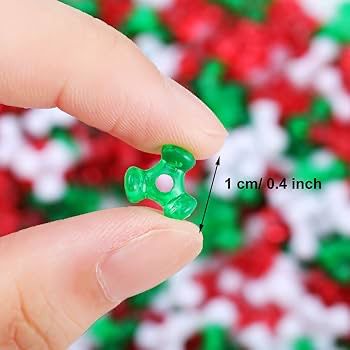 Creatology Red and Green beads Ornament kit