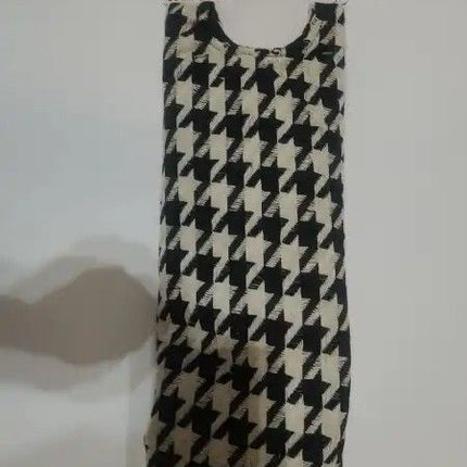 30" Ashland Mini Christmas Tree Skirt - Houndstooth