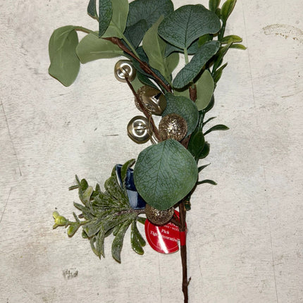 Ashland Pick Christmas Decorative