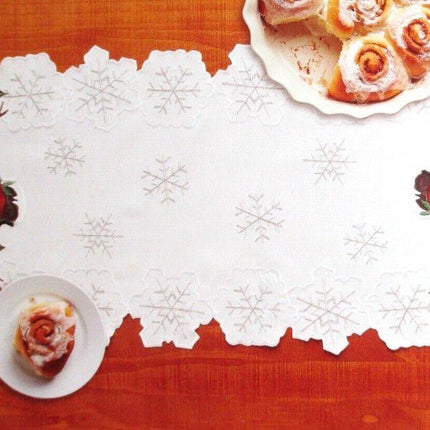 Snowman Table Runner 36x13 – Kringle’s Cottage