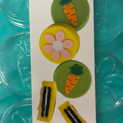 Celebrate It Easter Cookie & Candy Mold – 1 Piece