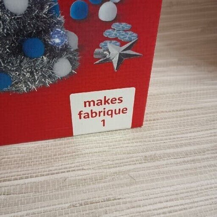 Light-Up Christmas Tree Craft Kit - 65pc